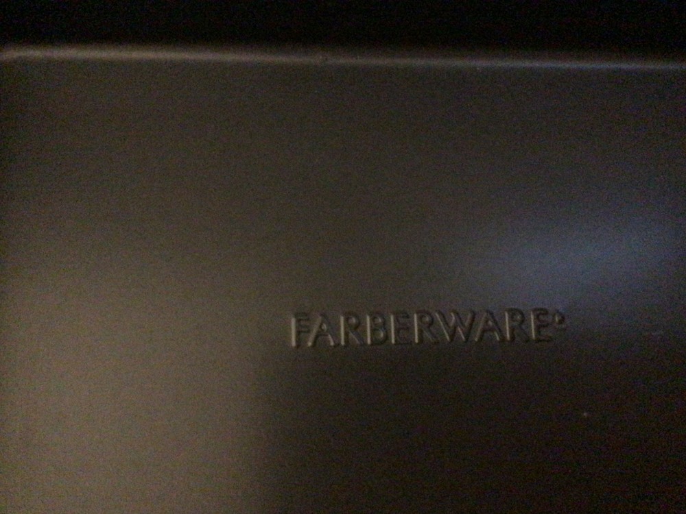 Farberware Non-Stick Steel Loaf Pan m