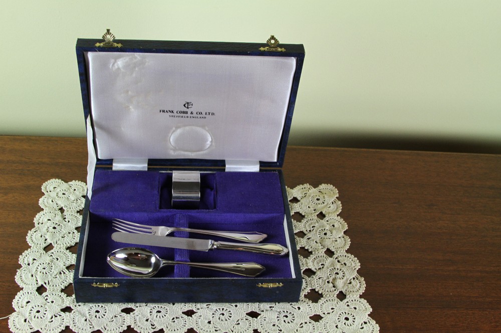 Silver Child-Set Boxed : Spoon, Fork & Serviette Ring
