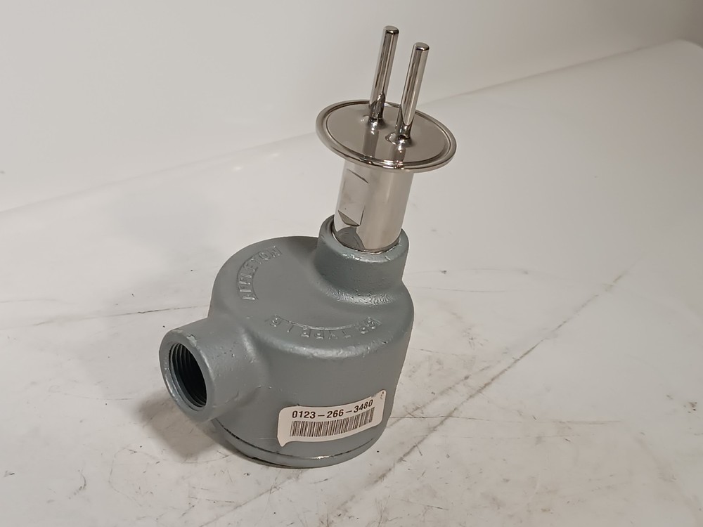 Appleton GR-EFHC Hazardous Location Enclosure, GR Type LB w Level Sensor
