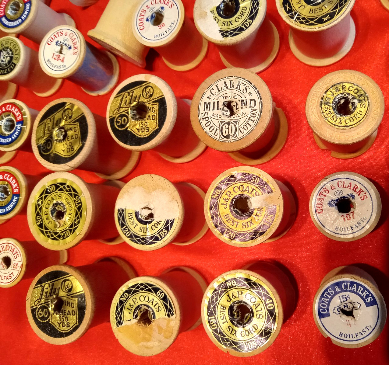 65 Vintage Wood Thread Spools Coats & Clarks & others Lot Of 65 Sewing Decor
