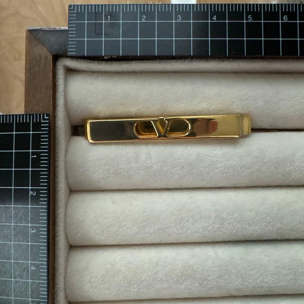 VALENTINO Tie Pin