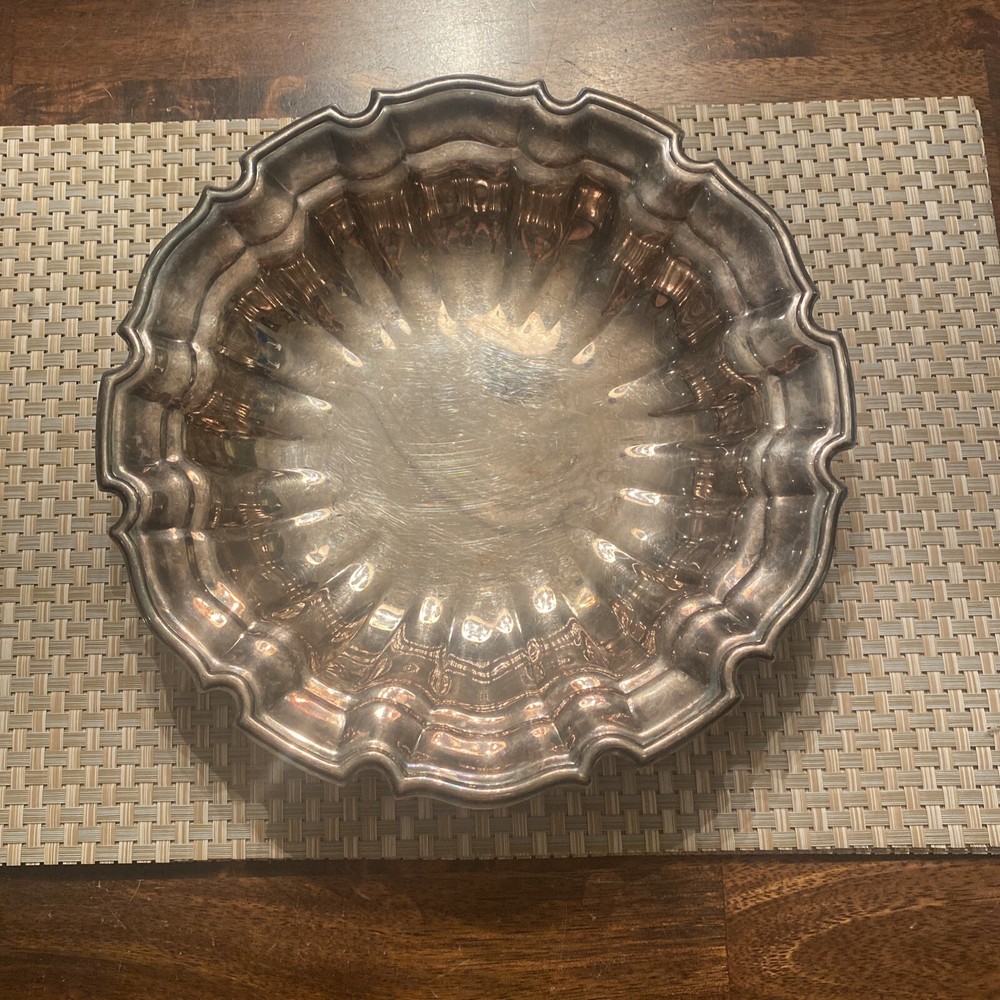 Vintage 10.25 Chippendale Silverplate Bowl