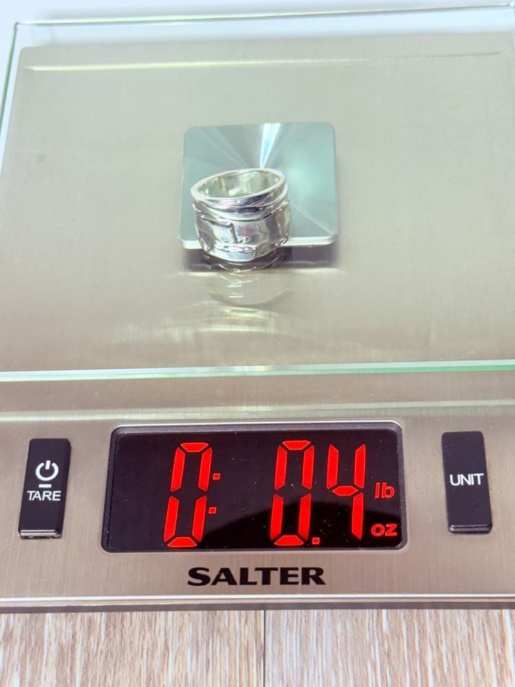 Mayamar Hammered / Wrinkle Finish Silvertone Ring ~ Size: 9 (NEW)