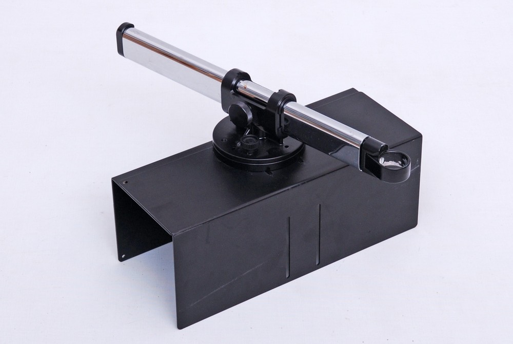 USM Haller CPU Holder For USM Table Legs Rotatable Adjustable 6.Z