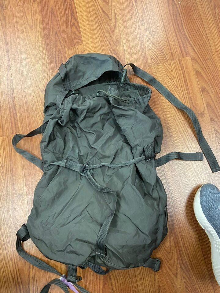 Small Foliage Compression Stuff Sack, Used foliage