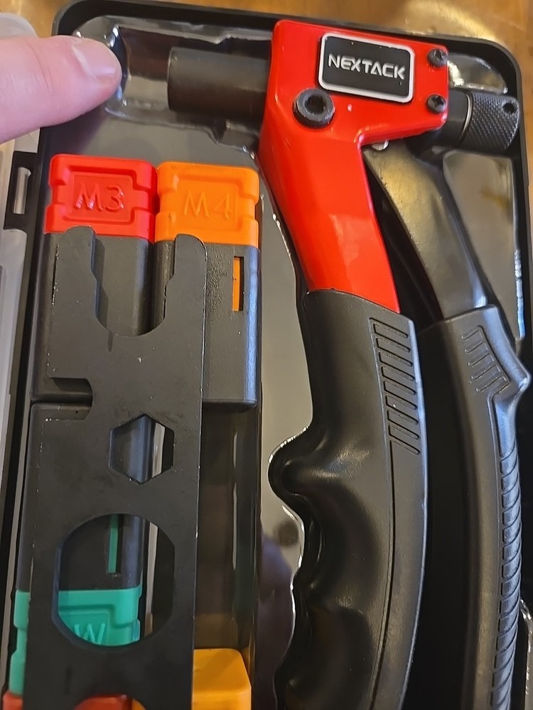Nextack Rivet Nut Gun NT600 w/Nutserts **SEE BELOW