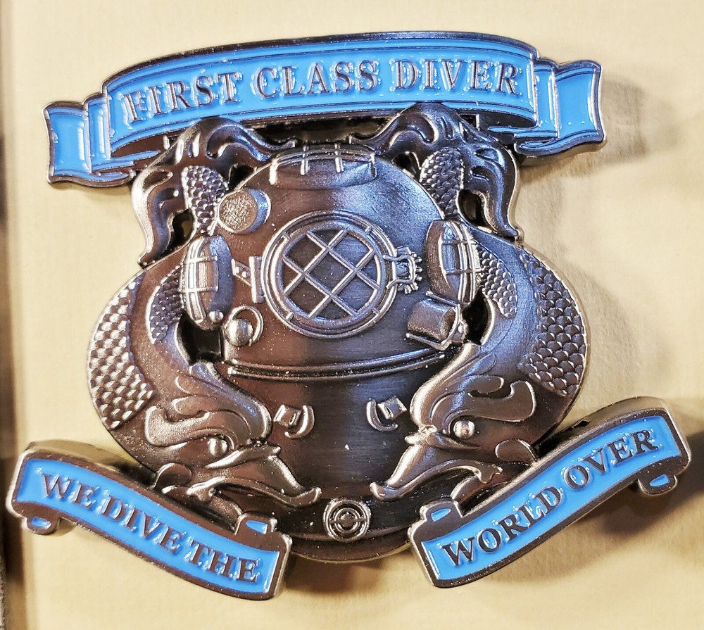 US NAVY FIRST CLASS DIVER 2" COMMEMORATIVE CHALLENGE COIN OCPM 127