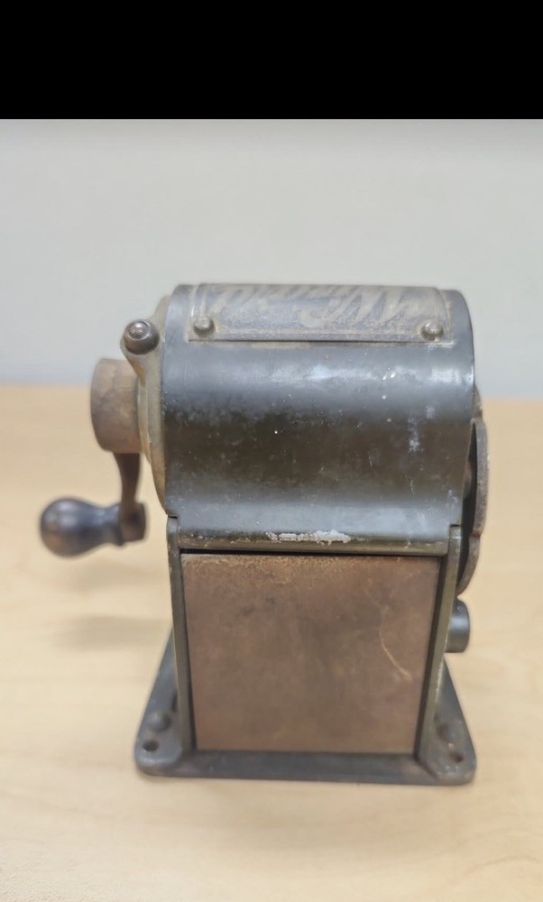 Antique Wizard Pencil Sharpener Works Nice!