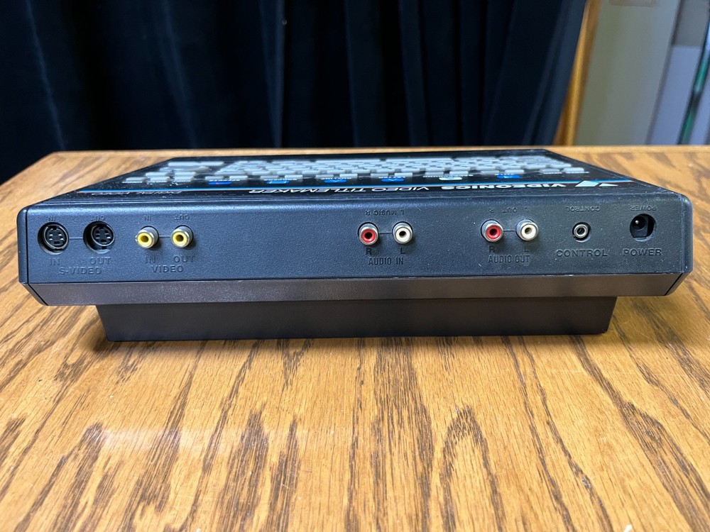 Videonics Titlemaker TM-1