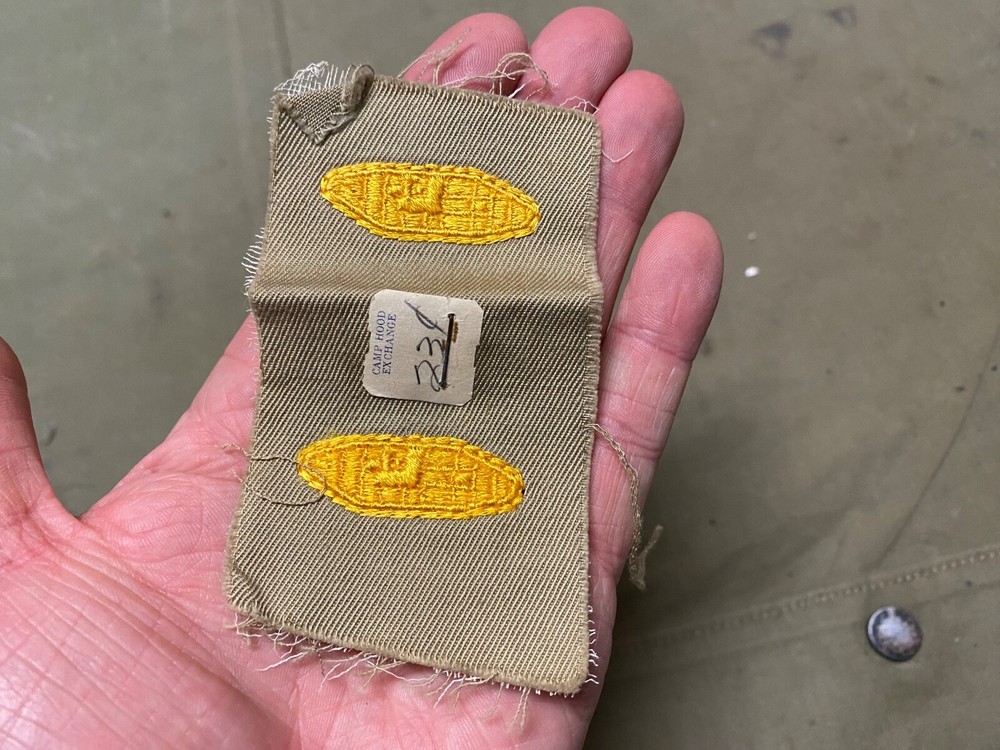 ORIGINAL WWII US ARMY CLASS A JACKET SHIRT SEW ON ARMOR TANK OFFICER INSIGNIA