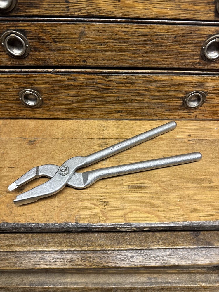 Mac Tools Axle Stud Cone Pliers ASP7077P