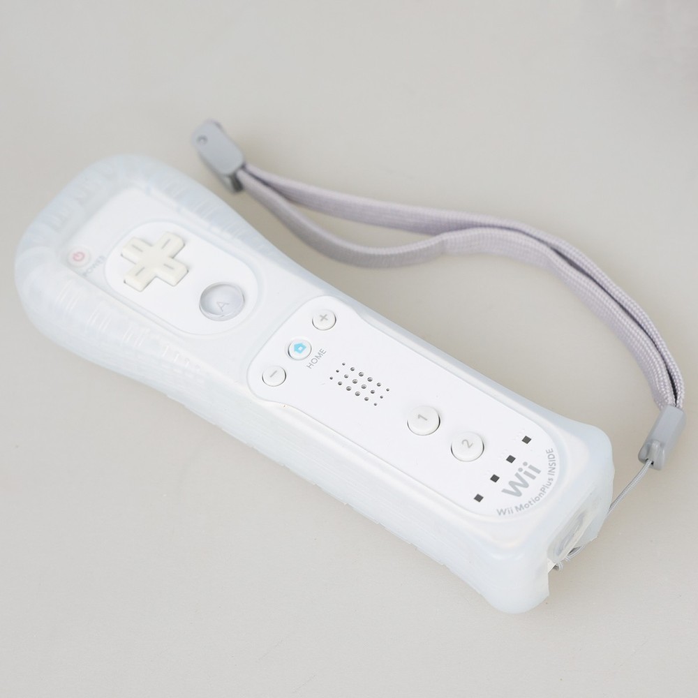 Official Nintendo Wii Controller Motion Plus Inside & Nunchuck Wii Remote Set
