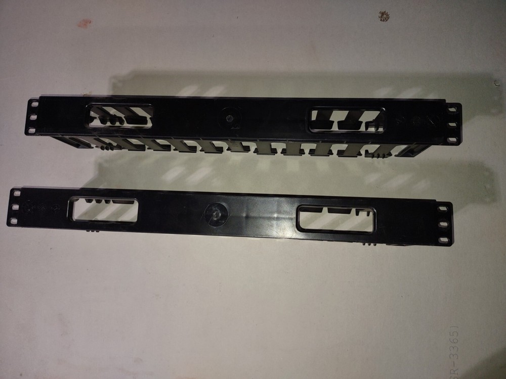Panduit 19" 1u Rack Mount Horizontal Cable Manager Management 2 pack