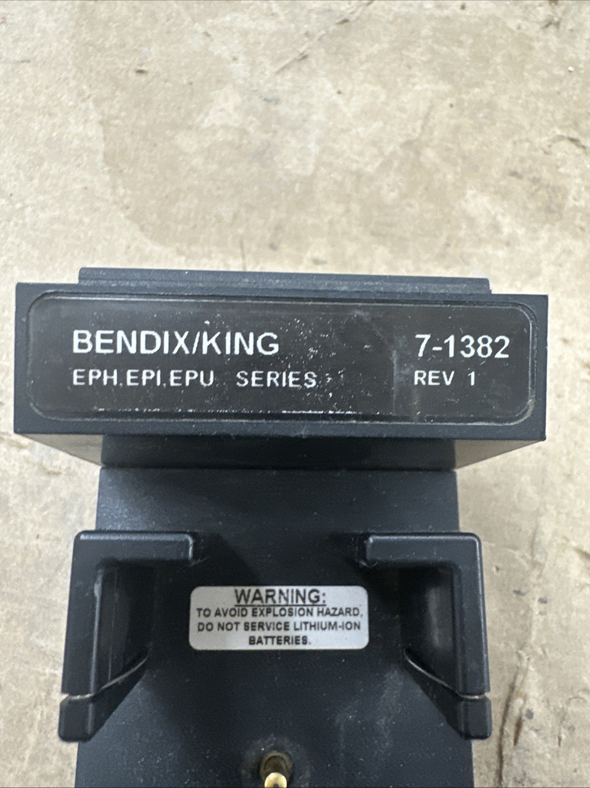 Cadex 7-1382 Battery Charger Adapter for Be Bendex King. Eph/epi