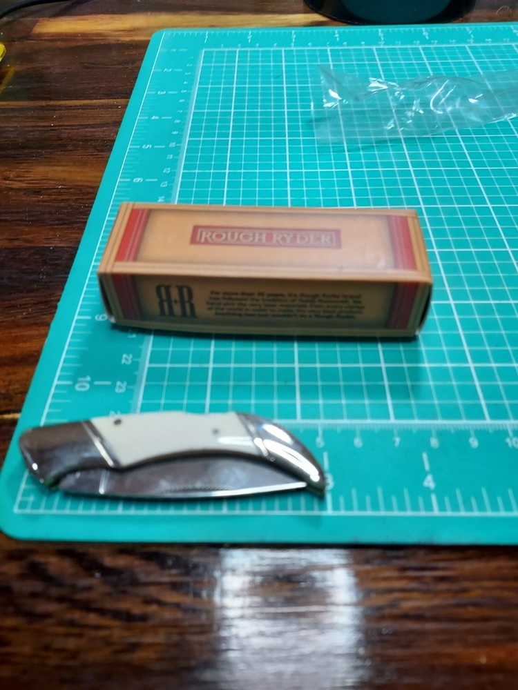 Rough Ryder Small Lockback with Smooth Bone Handle Pocket Knife - NEW