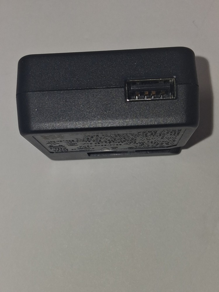 Sony AC-UB10C Adaptor