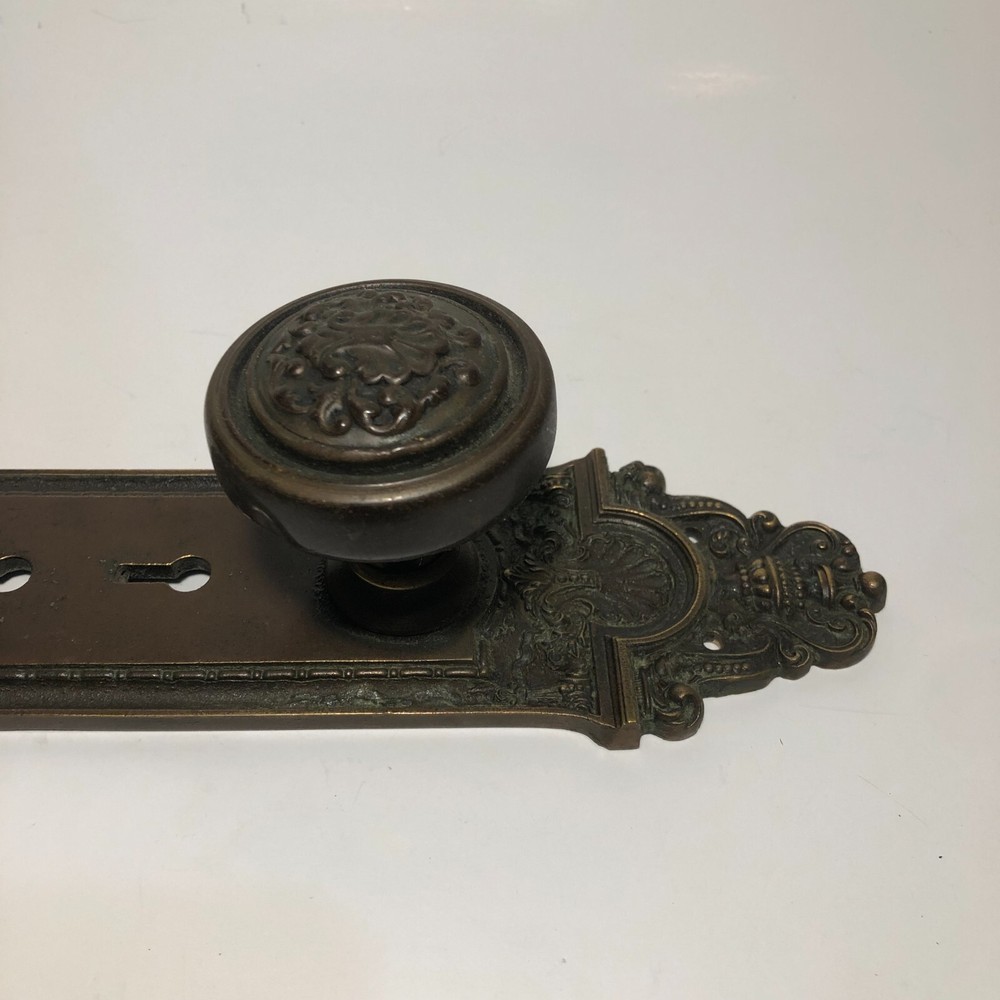 Antique Doorknob Set And Back Plate Bronze Brass