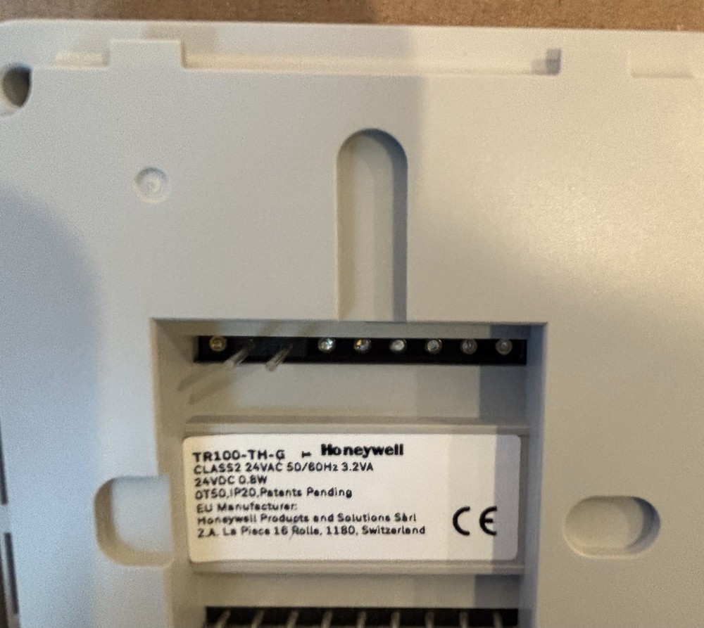 HONEYWELL TR100-TH-G WALL MODULE (BLACK) NEW