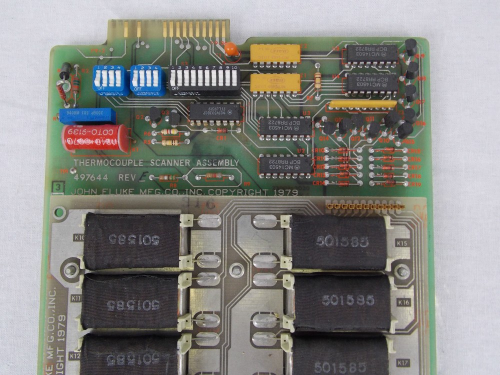 FLUKE 2300A-002 THERMOCOUPLE SCANNER
