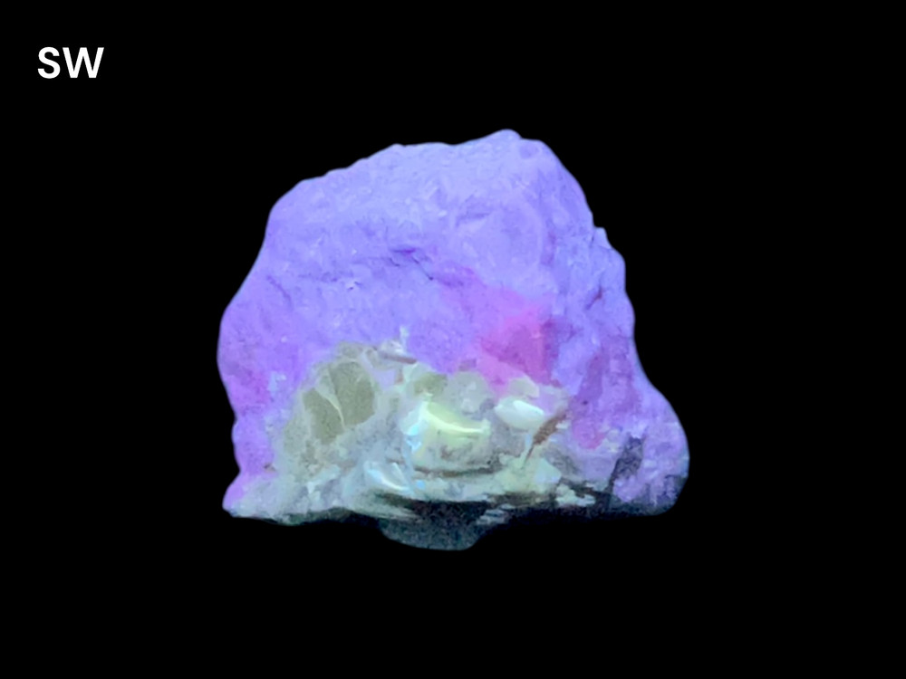 48 Carat Fluorescent Phosphorescent Sharp Tenebrescent Hackmanite with Mica @AFG
