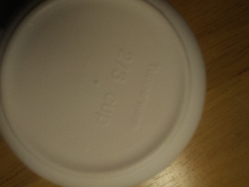 Tupperware curved handled measuring cups ergo