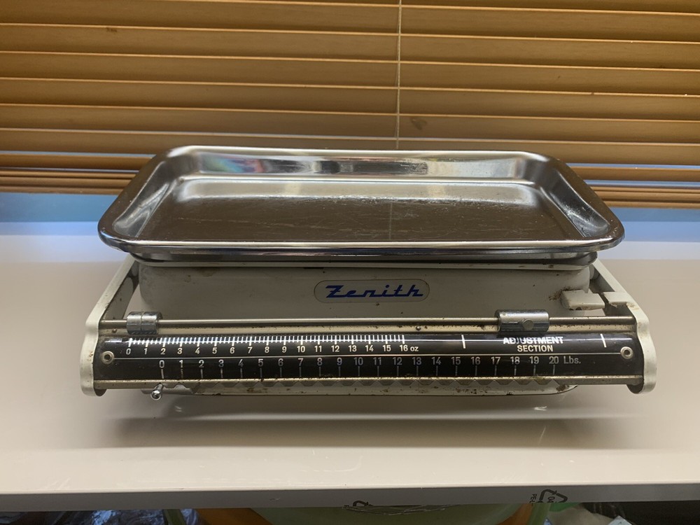 Vintage German made Zenith Scale in Lbs.