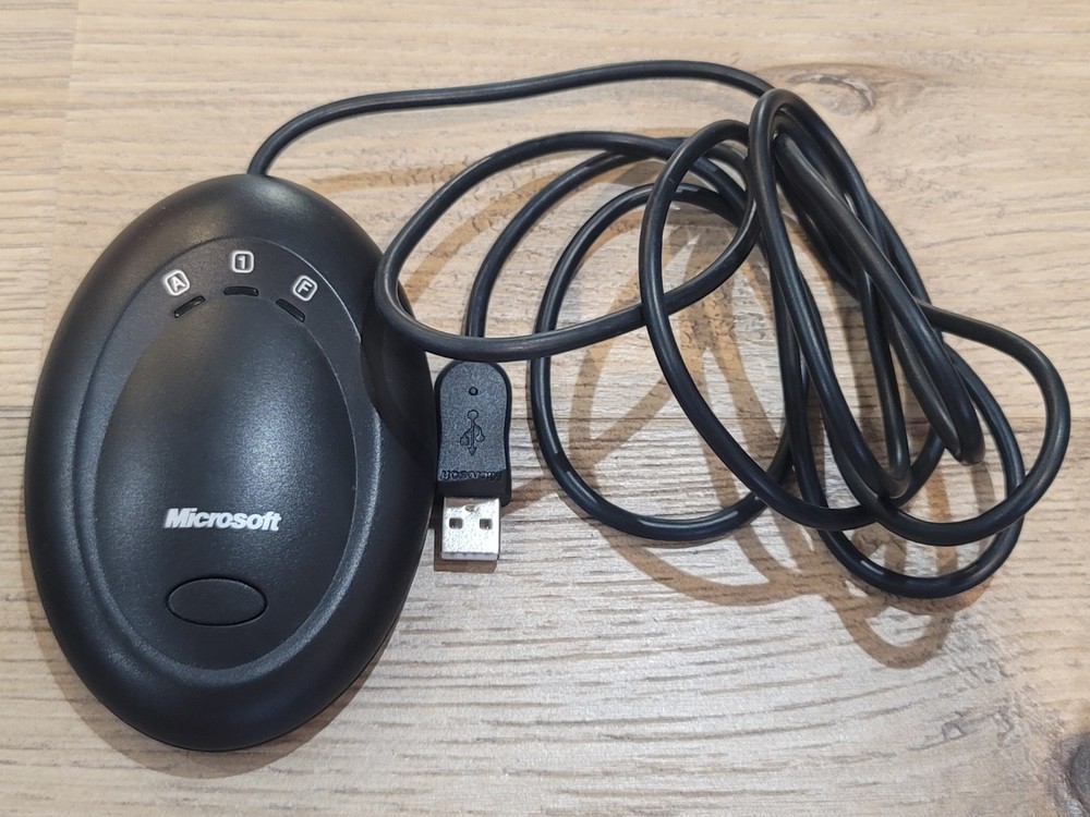 Microsoft Wireless Desktop Receiver 3.1 Model: 1028 Canada 310