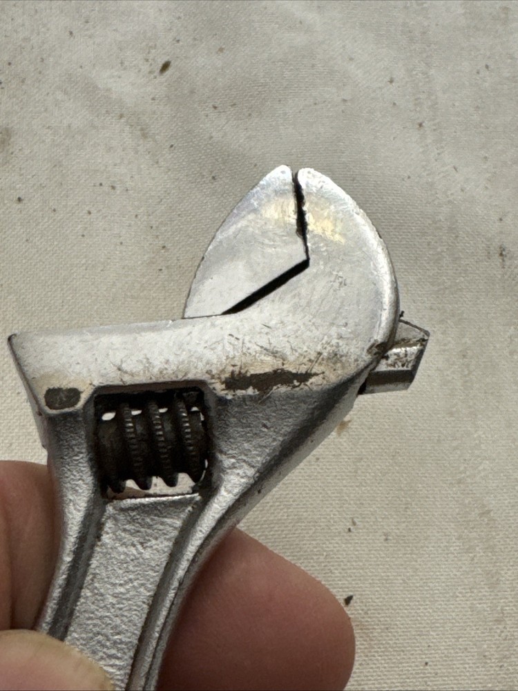 Crestoloy Crescent Adjustable Wrench 6-inch