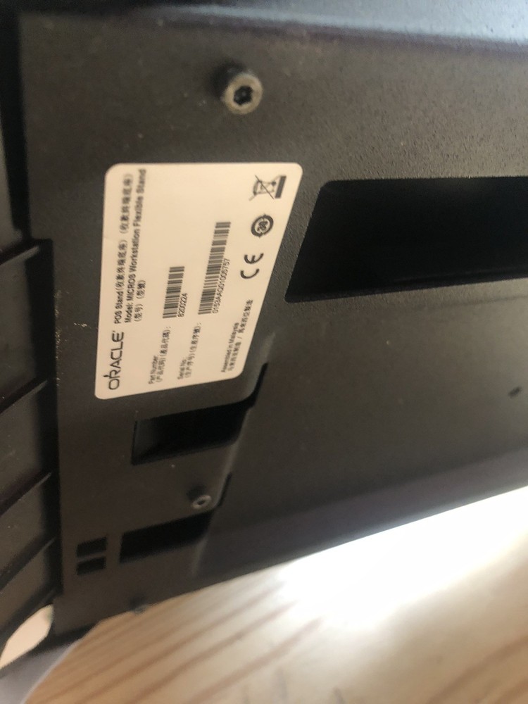 Micros Workstation 6 POS Touch Screen Terminal Micros CAL Windows 8.1 READ