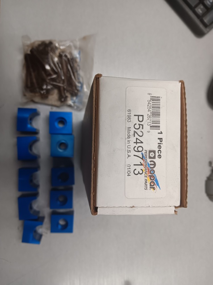 Mopar Rocker Hold Down Small Block W2 Heads