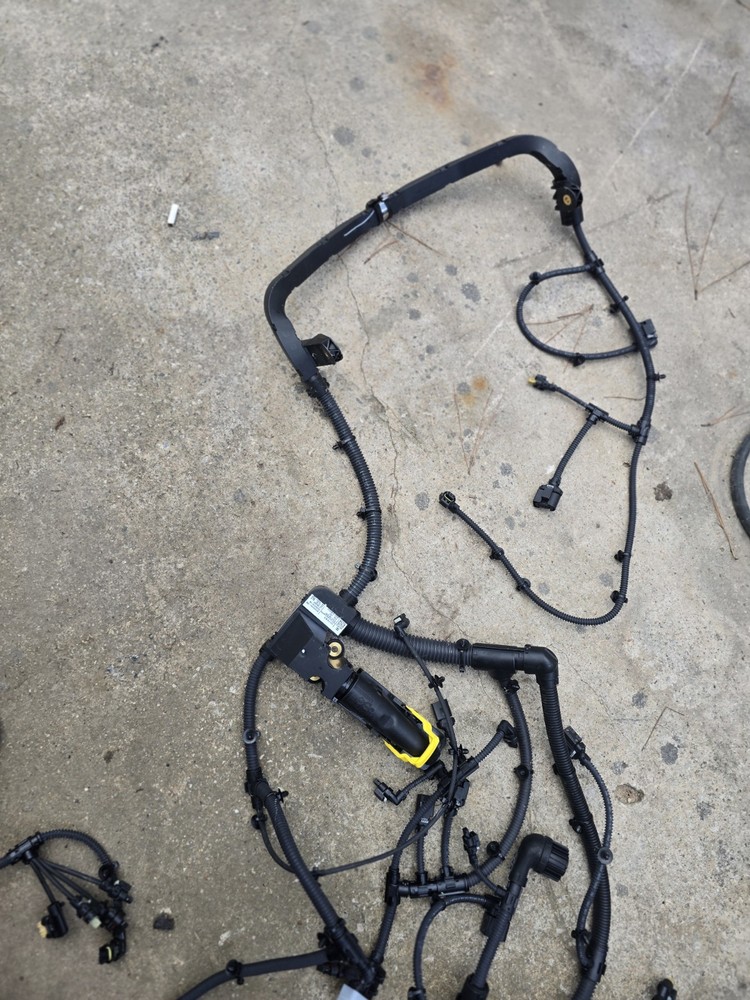 DD13 ENGINE HARNESS