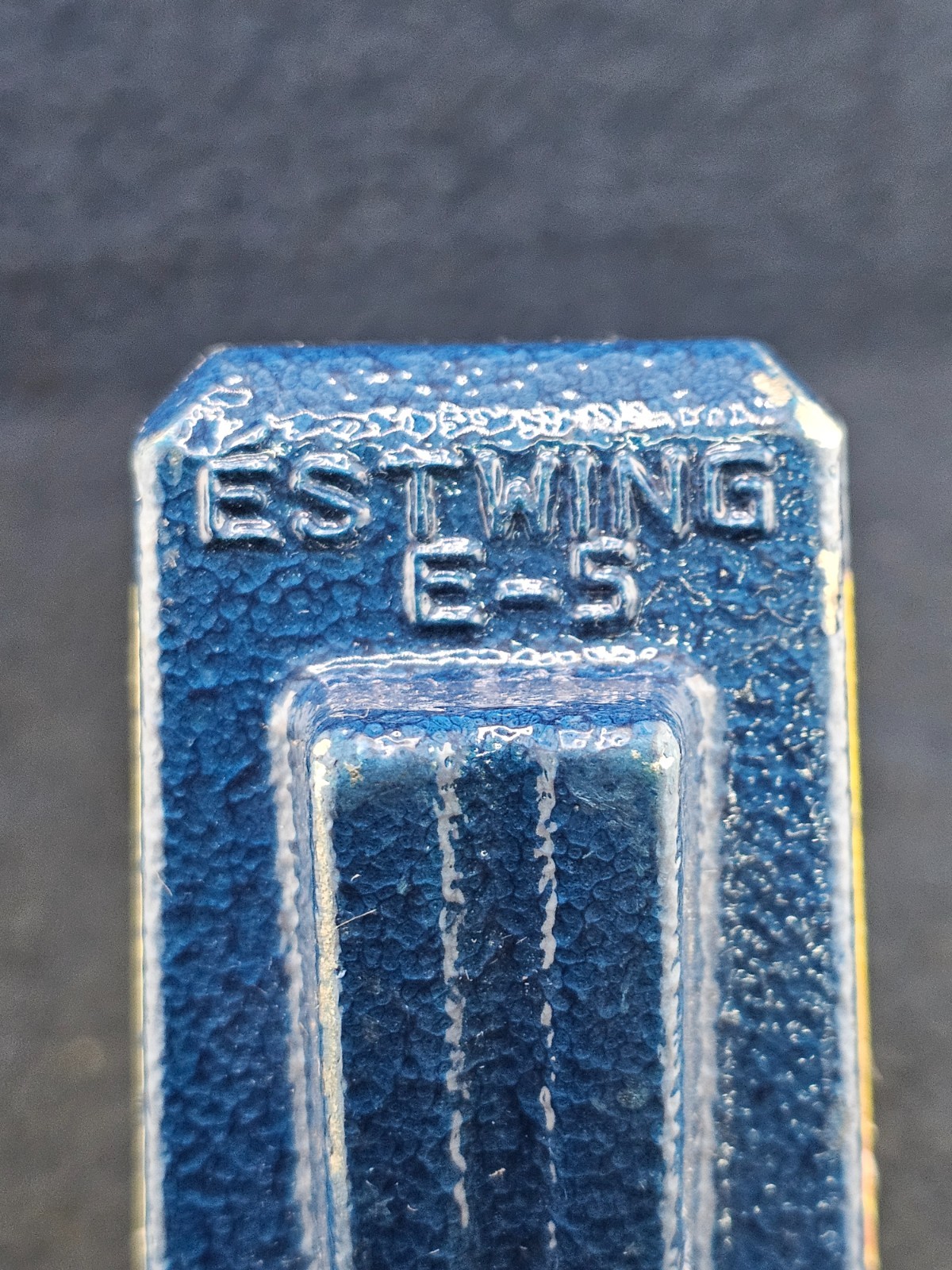 ESTWING E5 Sure Split Wedge Wood Splitting Tool with Forged Steel 5-Pound - Blue