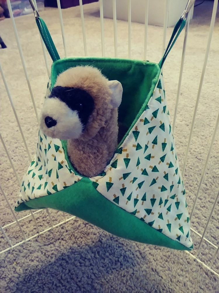 Ferret Corner Sack - Christmas Trees Pattern