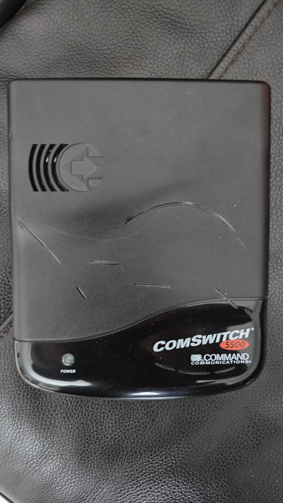 Command Communications Com (CS5500) 4-Ports External Switch