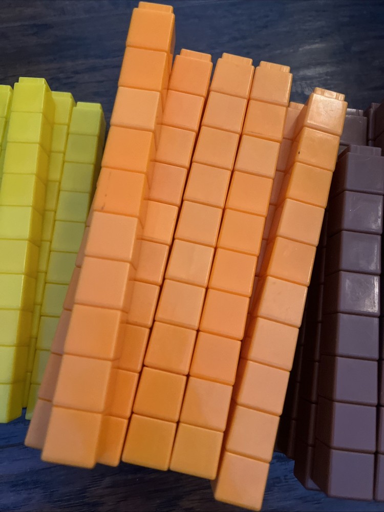500 + Unifix Interlocking Counting Cubes Snap Blocks for Learning Math