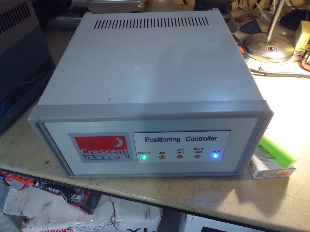 Crescent Design Model E3-10355 Positioning Controller With Remote