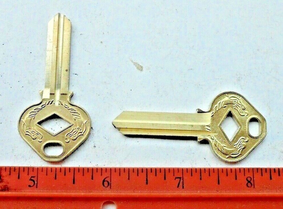 (1) RARE !!! Antique KEY Blank with Dimond shape cut inside