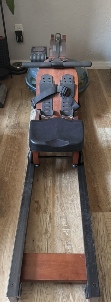 Runow Hydro Rowing Machine