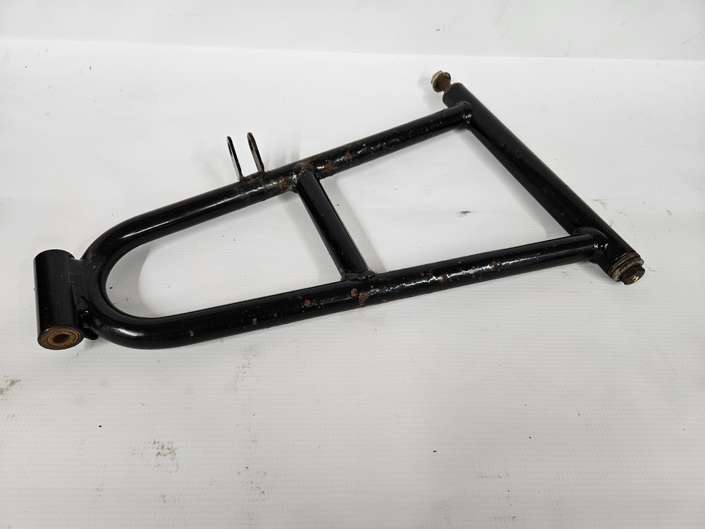 LEFT FRONT LOWER SUSPENSION CONTROL A ARM 0703-533