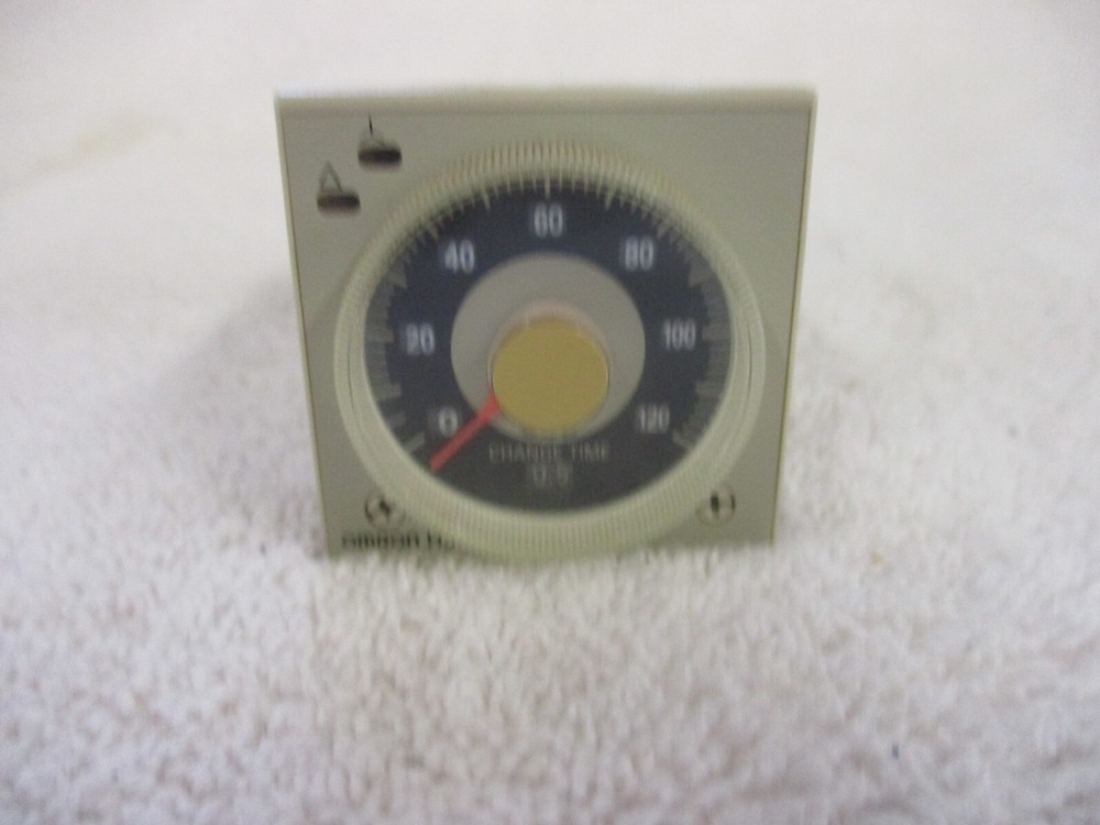 Omron Timer H3CR-G8EL