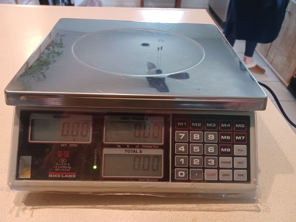 Rice Lake 167941 RS-130 Bench Digital Price Computing Scale Includes cord