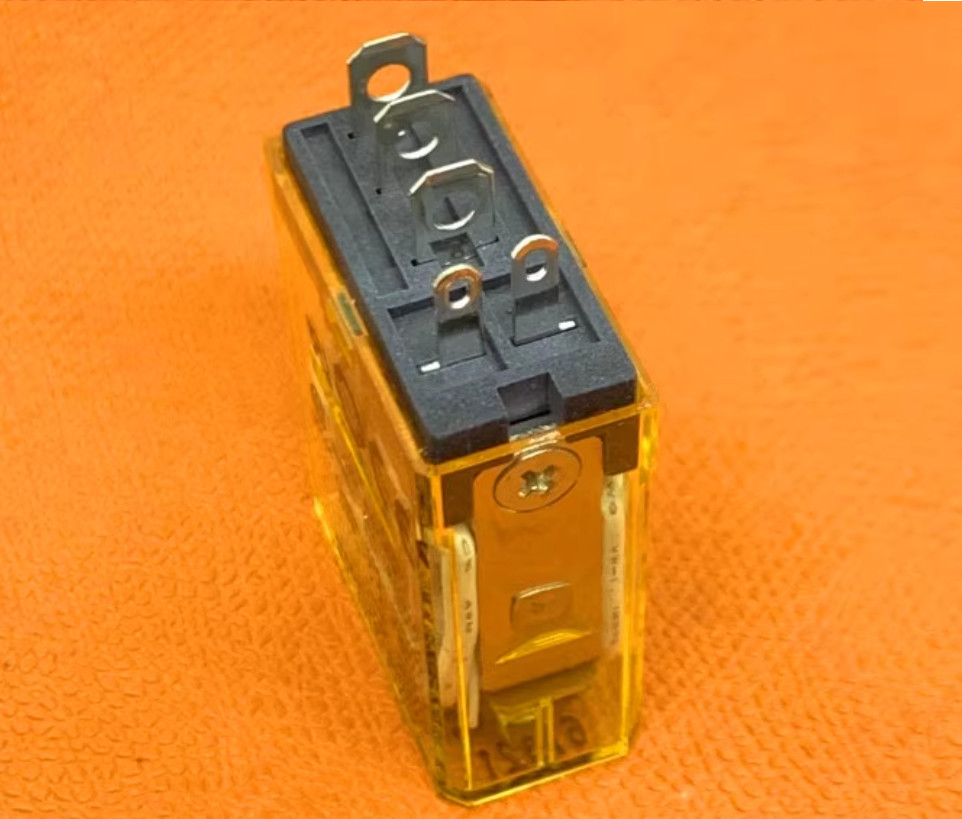 1PC New IDEC relay RH1B-U-DC24V #LL