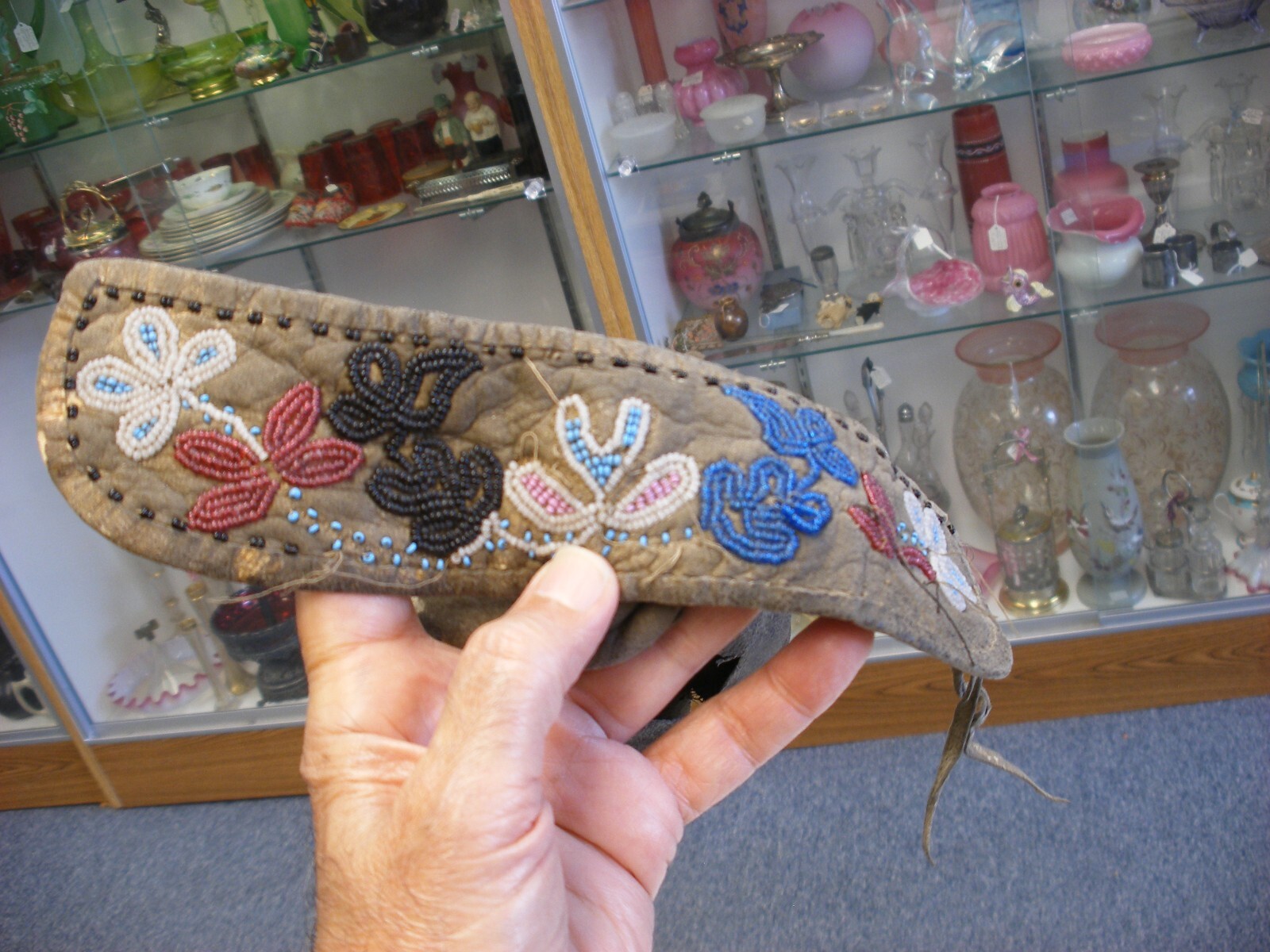 Antique Vtg Native American Plains Indian Beaded Moccasins - Damage - As-is!