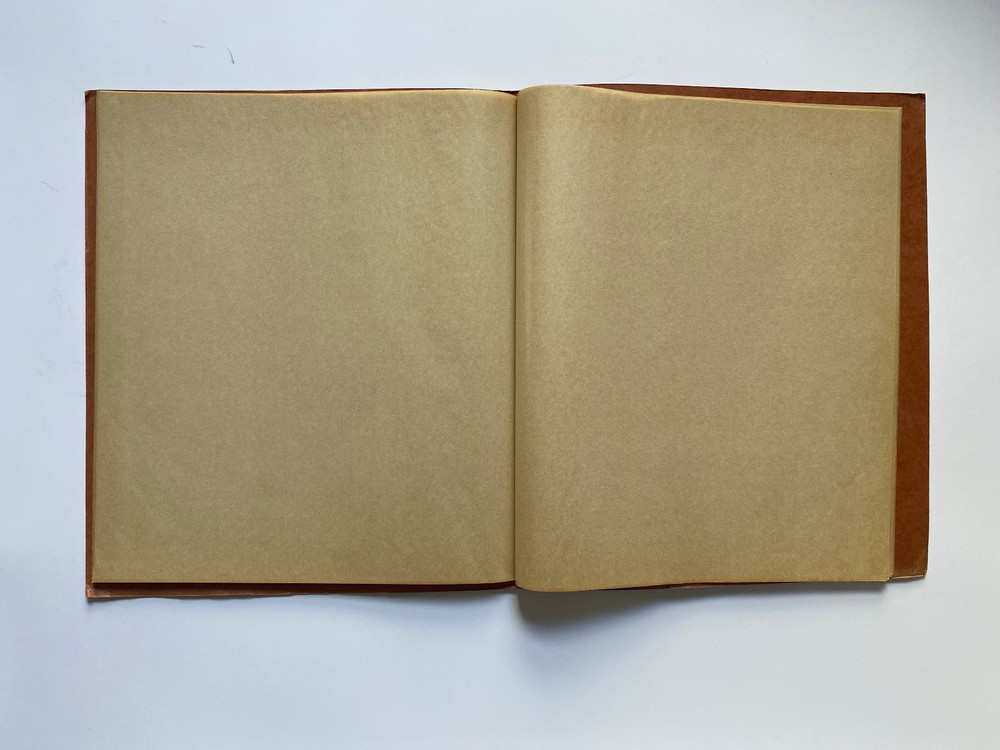 VINTAGE MINT SHEET FILE - CAPACITY 24 PAGES WITH SINGLE POCKETS 11.25" x 9.75"