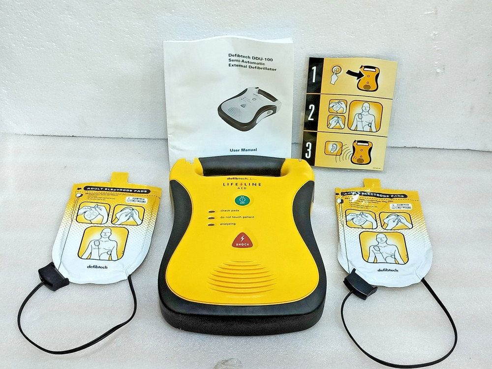 Defibtech DCF-E110 LIFELINE AED