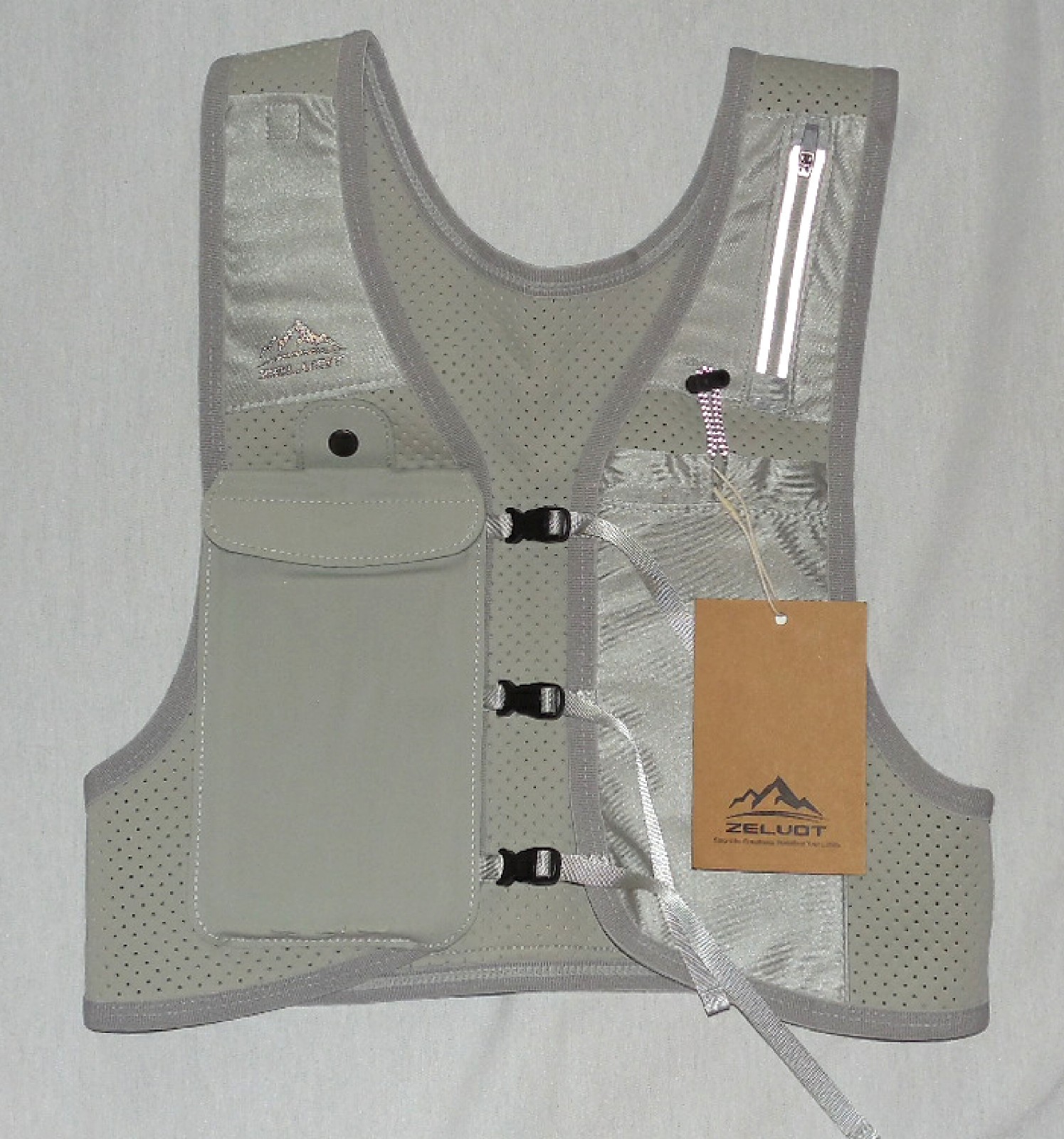 New Zeluot Running Vest Women Men Adjustable Chest Straps Size Medium  NO FLASK