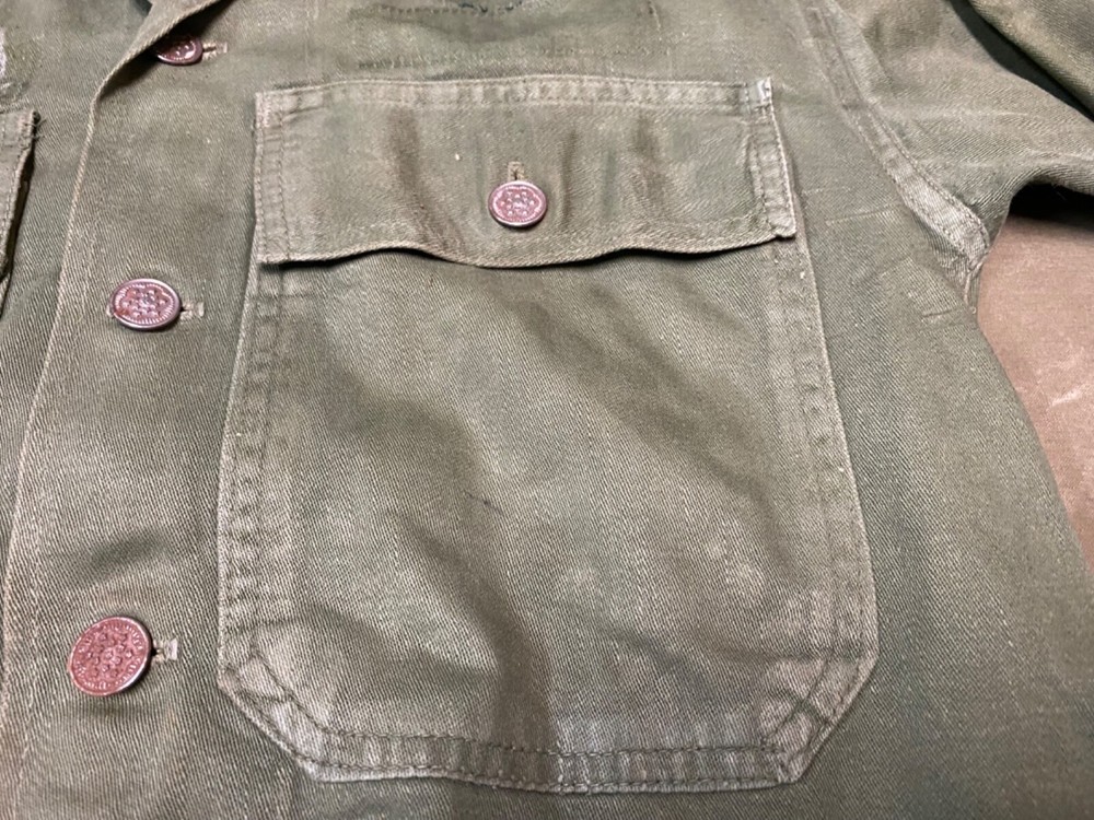 ORIGINAL WWII US ARMY HBT COMBAT FIELD JACKET- SIZE MEDIUM