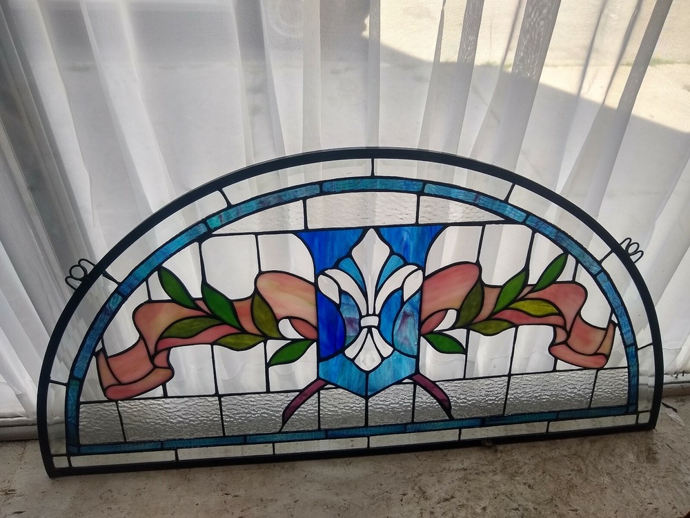 Leaded stained glass window