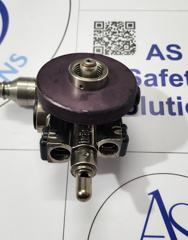 DRAGER NIOSH SCBA SET CYLINDER FITTING ASSEMBLY FOR USE OUTSIDE CYLINDER THREAD