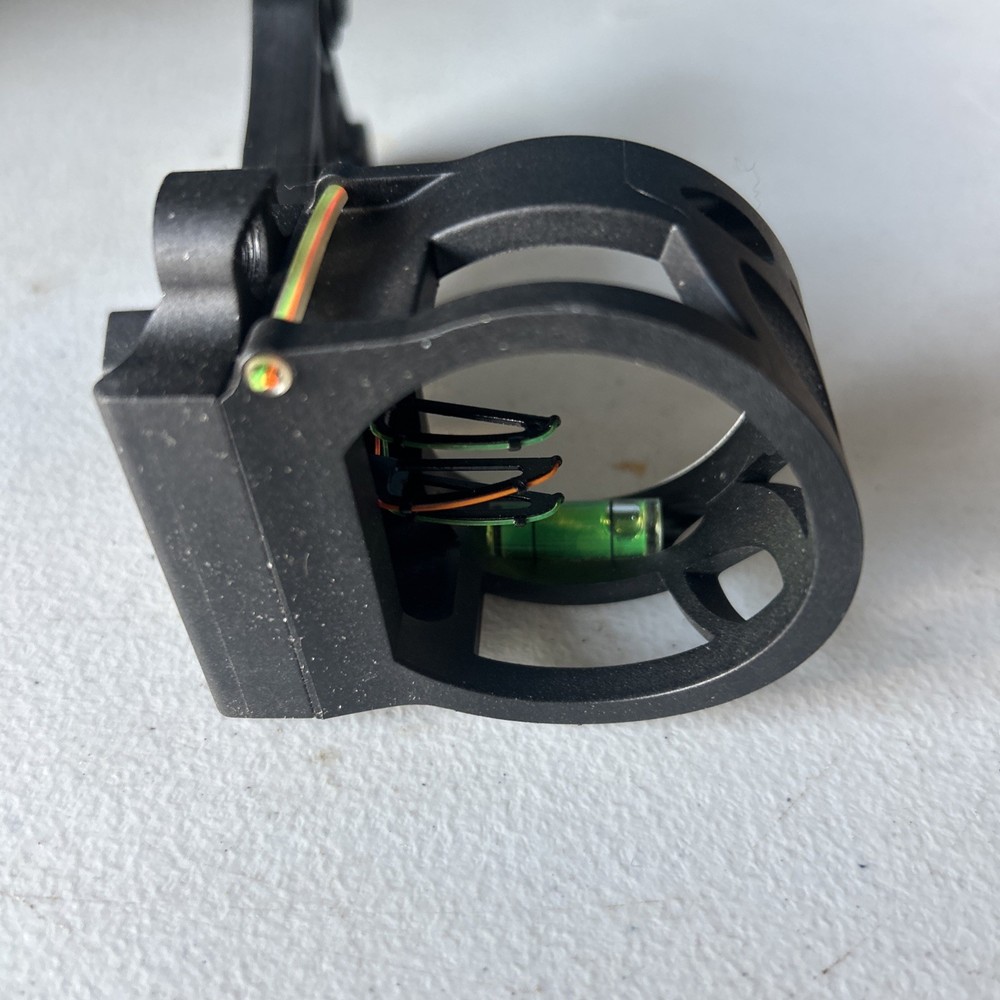 Trophy Ridge 3 Pin Bow Sight With Level – Black